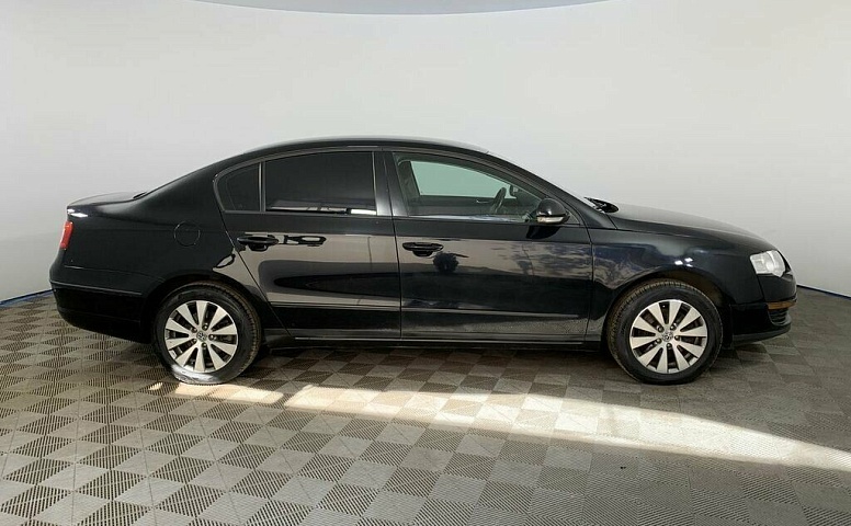 Volkswagen Passat B6