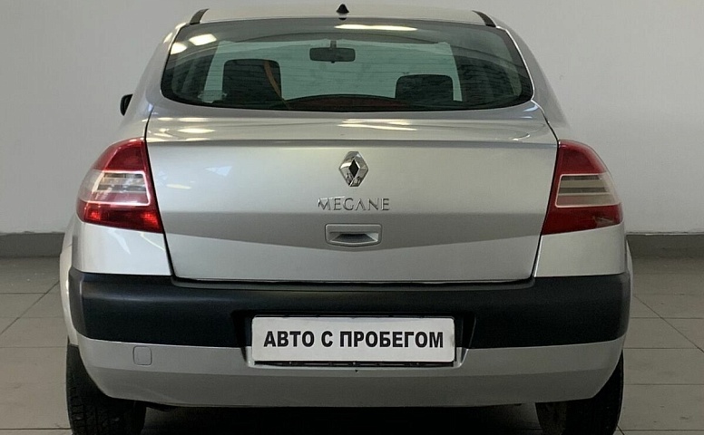Renault MEGANE 1.6 MT (115 л.с.)