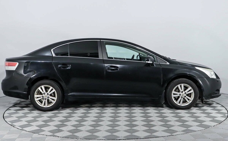Toyota Avensis III
