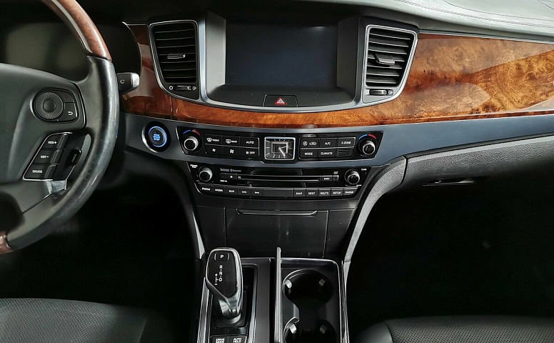 Hyundai Equus 3.8 GDi AT (334 л.с.) Elite Черный