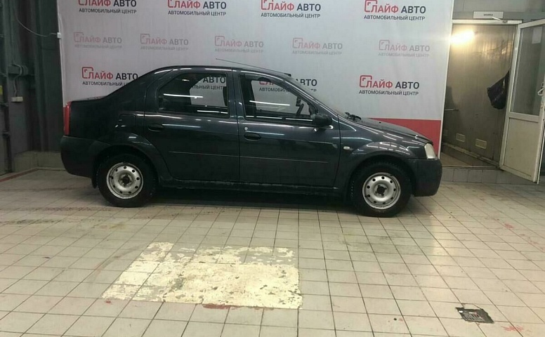 Renault LOGAN 1.4 MT (75 л.с.)