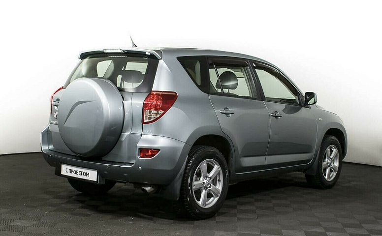 Toyota RAV4 III (XA30)