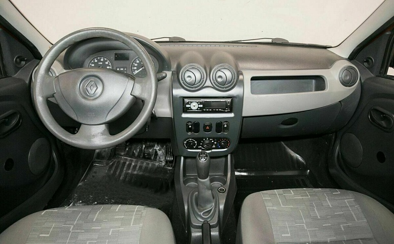 Renault logan