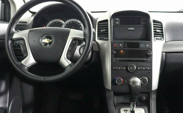 Chevrolet Captiva 2.4 Автомат