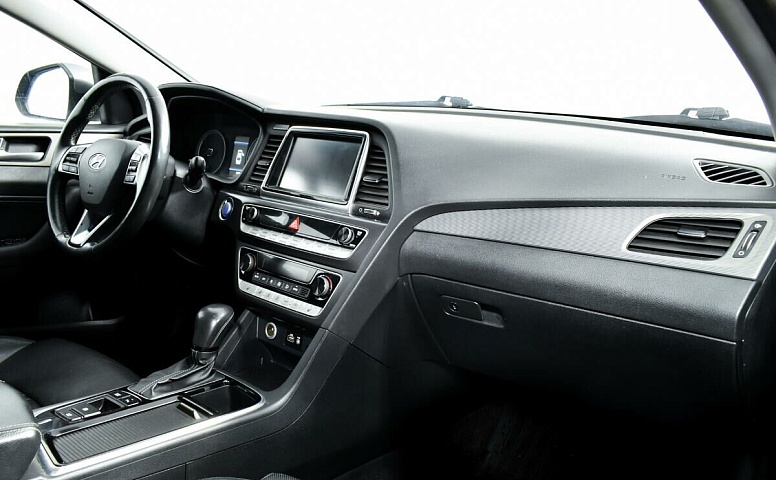 Hyundai Sonata 2.4 АКПП