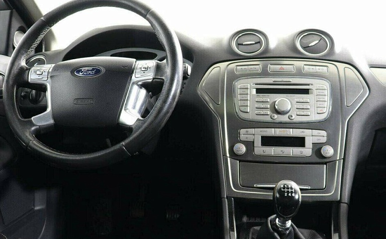 Ford Mondeo 1.8 Механика