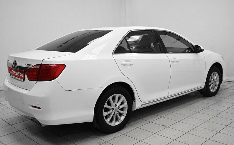 Toyota Camry VII (XV50)