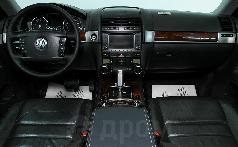 Volkswagen Touareg, 1 поколение, рестайлинг