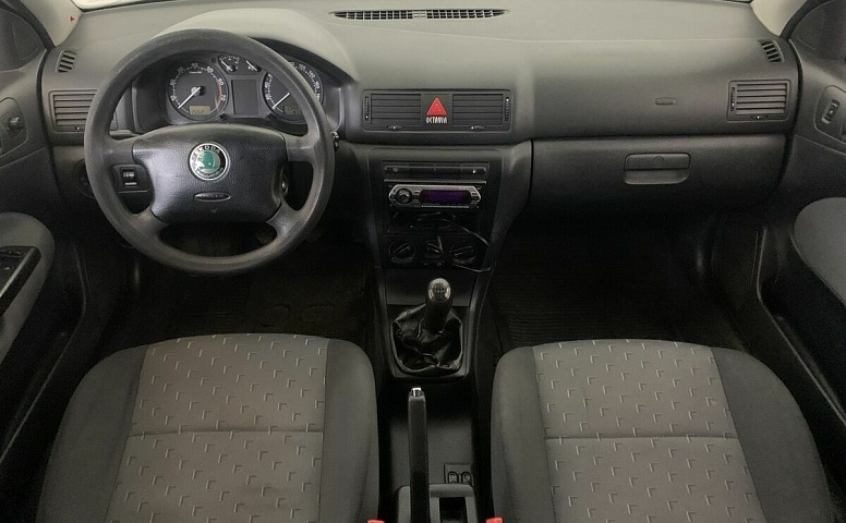 Skoda OCTAVIA 1.4 MT (75 л.с.)