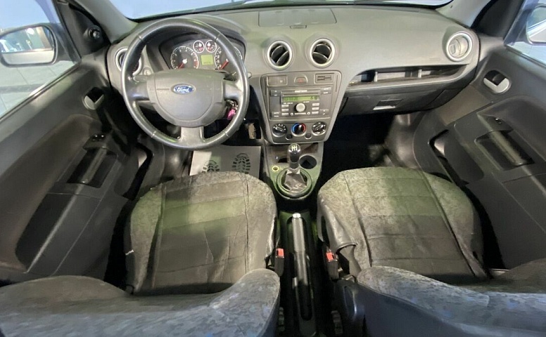 Ford FUSION 1.6 MT (101 л.с.)