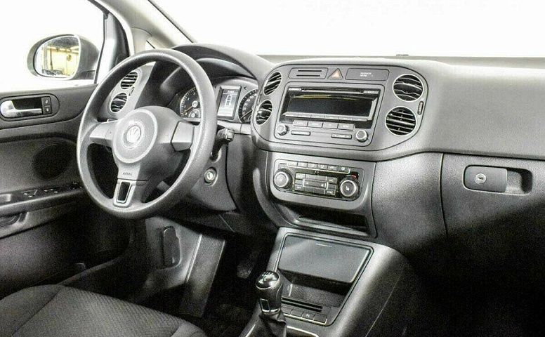 Volkswagen Golf Plus 1.6 Механика