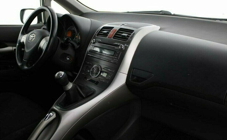 Toyota Auris 1.6 Механика