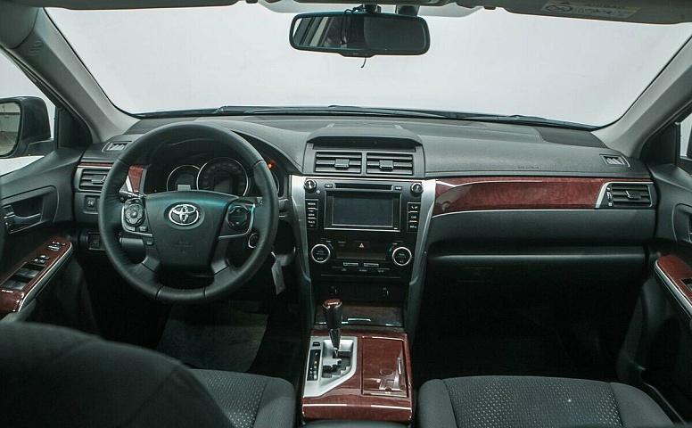 Toyota Camry VII (XV50)