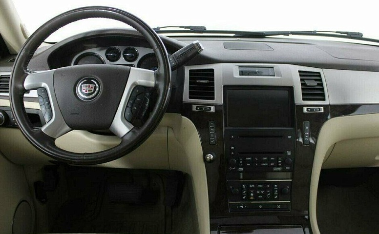 Cadillac Escalade 6.2 Автомат