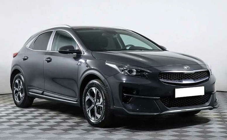Kia xceed робот 2021 с пробегом 5 400 км