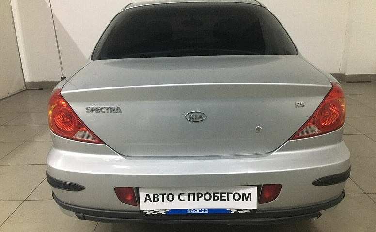 Kia SPECTRA 1.6 MT (101 л.с.)