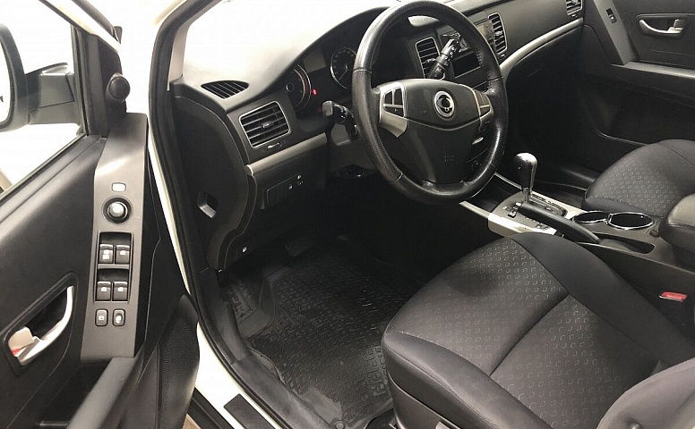 SsangYong Actyon