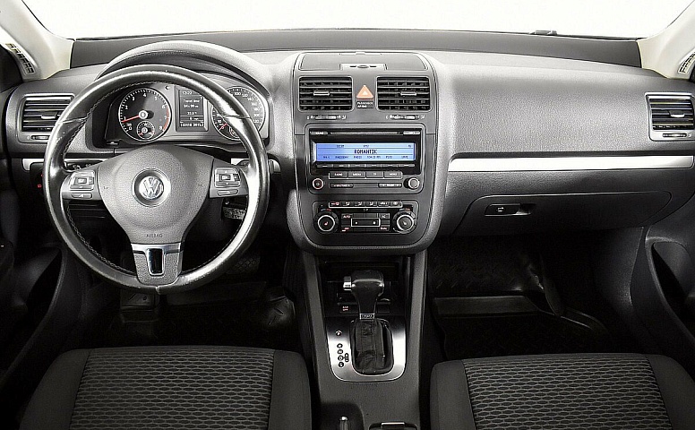 Volkswagen Jetta V