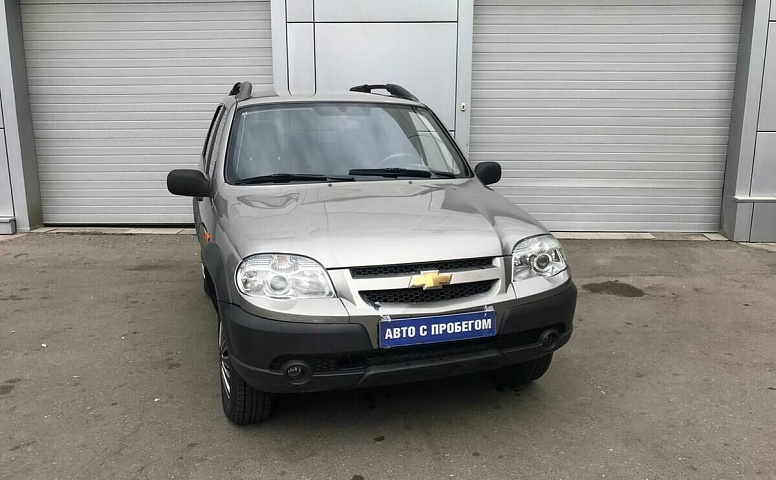 Chevrolet NIVA 1.7 MT (80 л.с.) 4WD