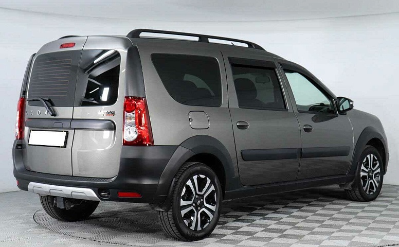 Lada (ваз) largus cross мкпп 2021 с пробегом 17 470 км