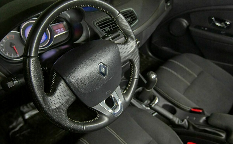 Renault fluence
