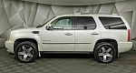 Cadillac Escalade 6.2 V8 АТ 4WD ESV (409 л.с.) Luxury ESV Белый