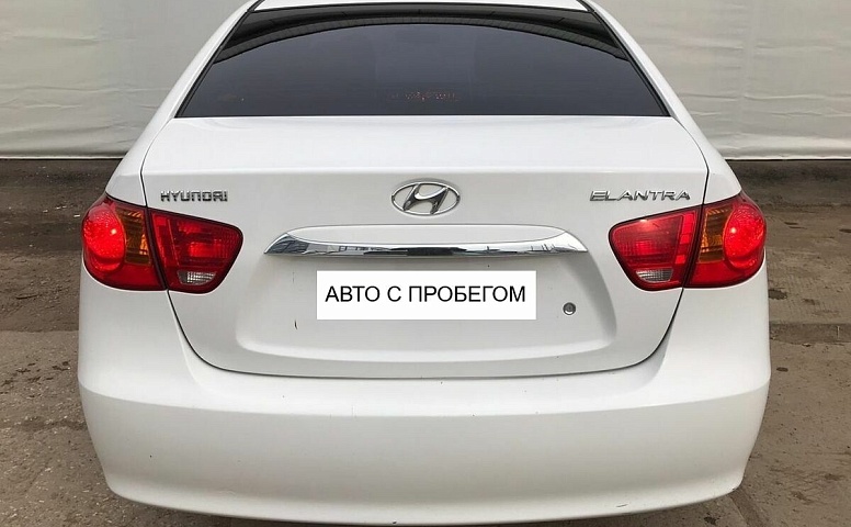 Hyundai ELANTRA 1.6 MT (122 л.с.)