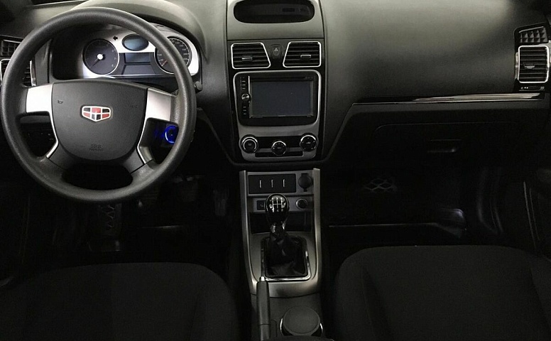 Geely EMGRAND 1.5 MT (98 л.с.)
