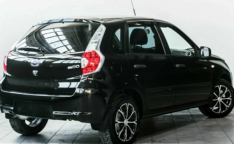 Datsun mi-do