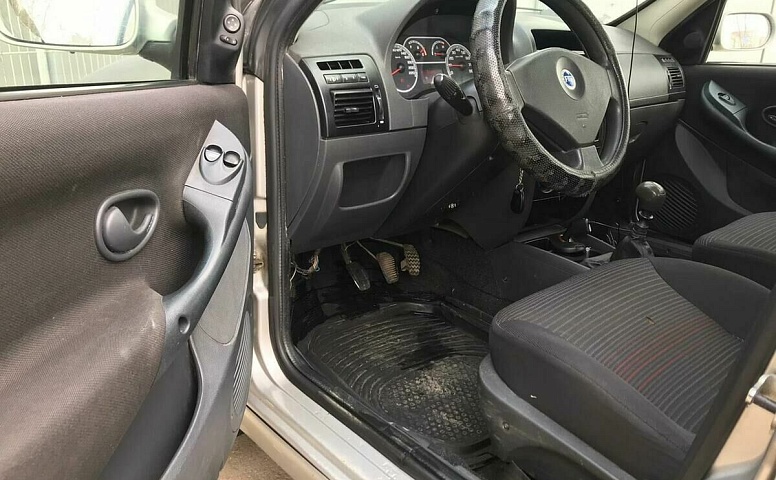 Fiat ALBEA 1.4 MT (77 л.с.)