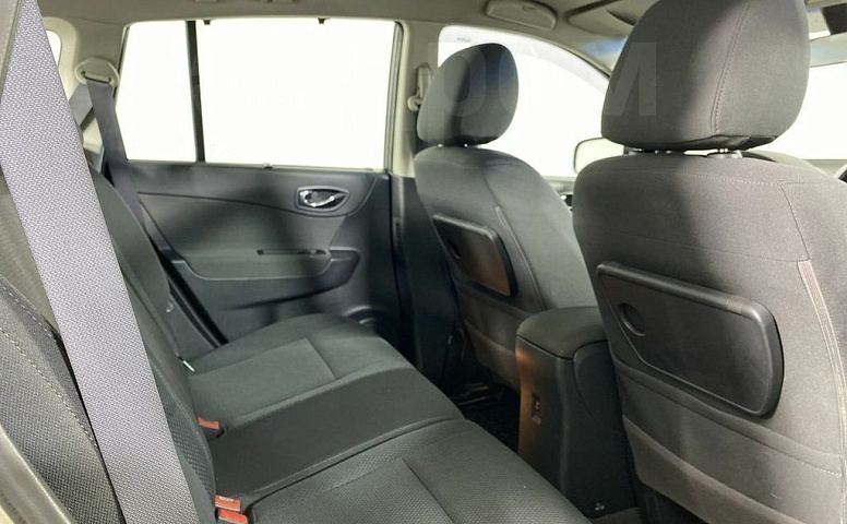 Renault Koleos, 1 поколение