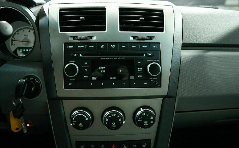 Dodge avenger
