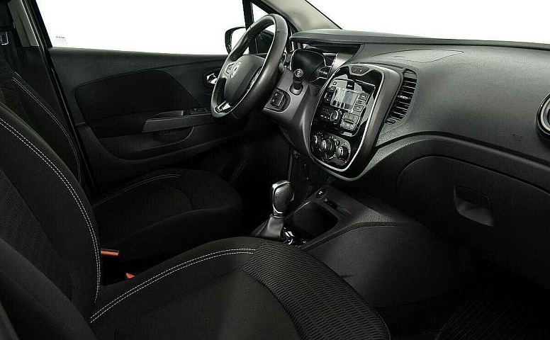 Renault kaptur мкпп 2017 с пробегом 54 760 км