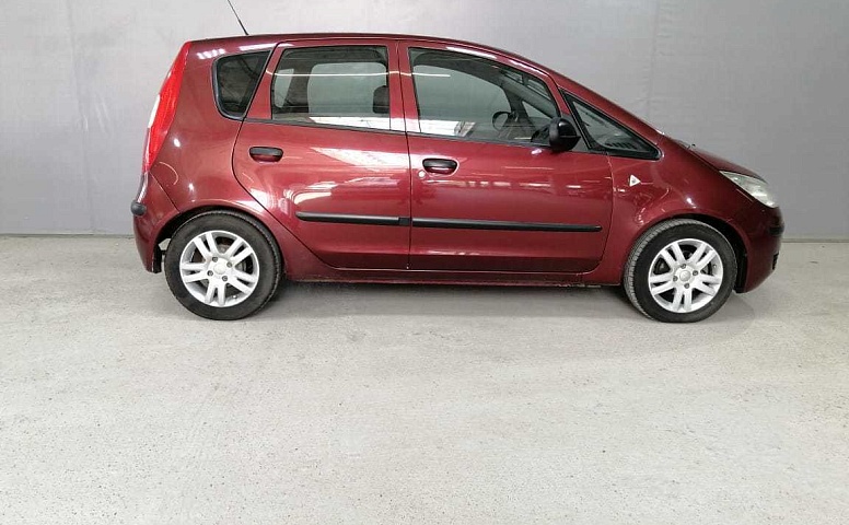 Mitsubishi COLT 1.3 MT (95 л.с.)
