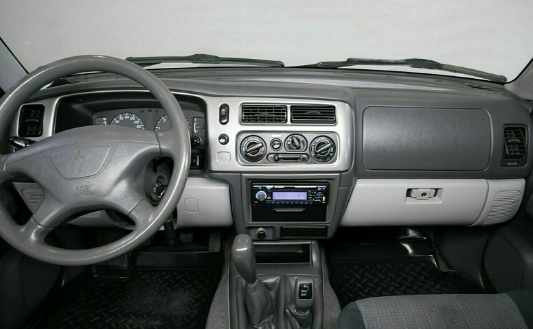 Mitsubishi pajero sport