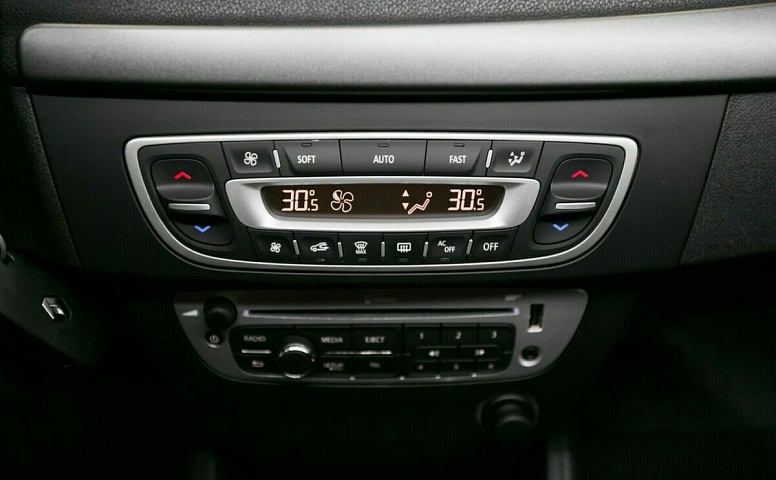 Renault fluence