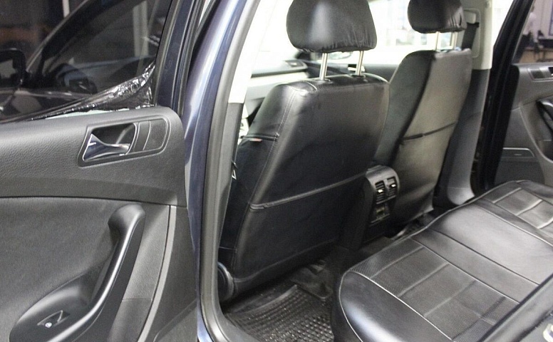 Volkswagen Passat (B6)