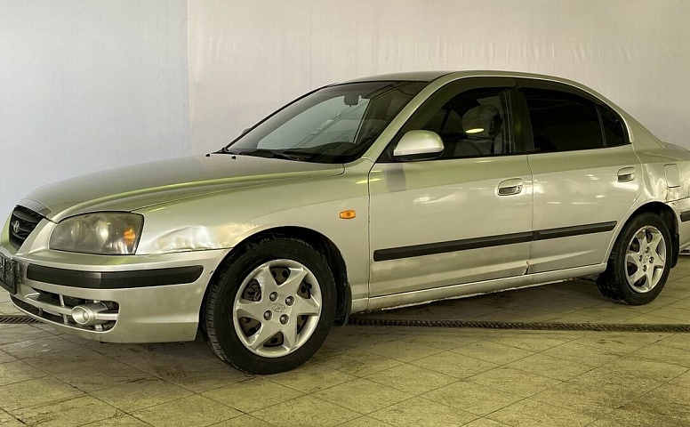 Hyundai ELANTRA 1.6 MT (105 л.с.)