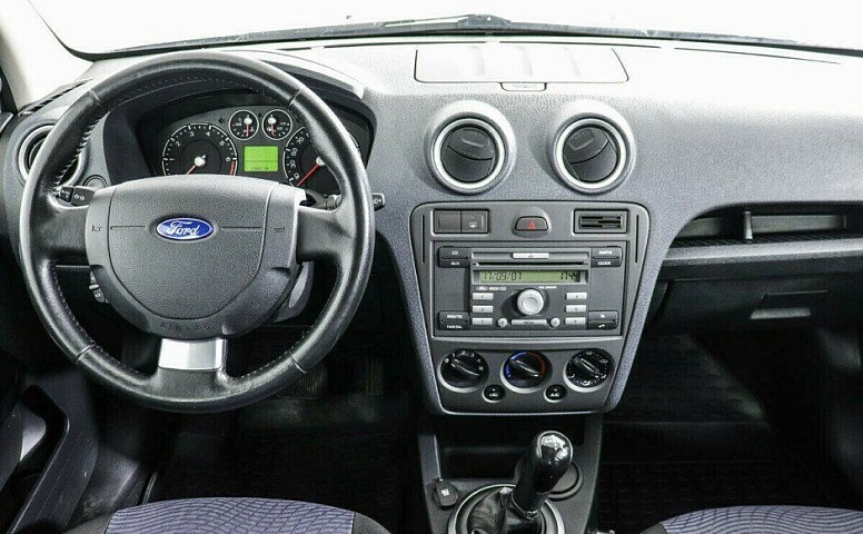Ford Fusion 1.4 Робот