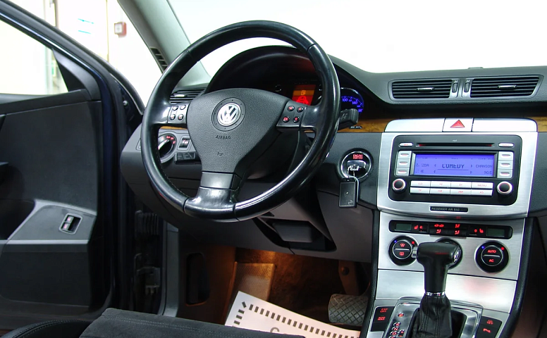 Volkswagen Passat B6