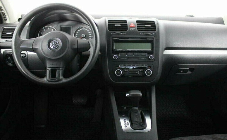 Volkswagen Jetta 1.6 Робот