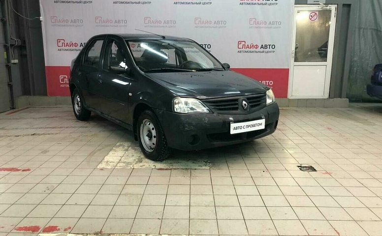 Renault LOGAN 1.4 MT (75 л.с.)