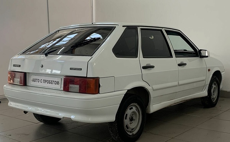 LADA (ВАЗ) 2114 1.6 MT (81 л.с.)