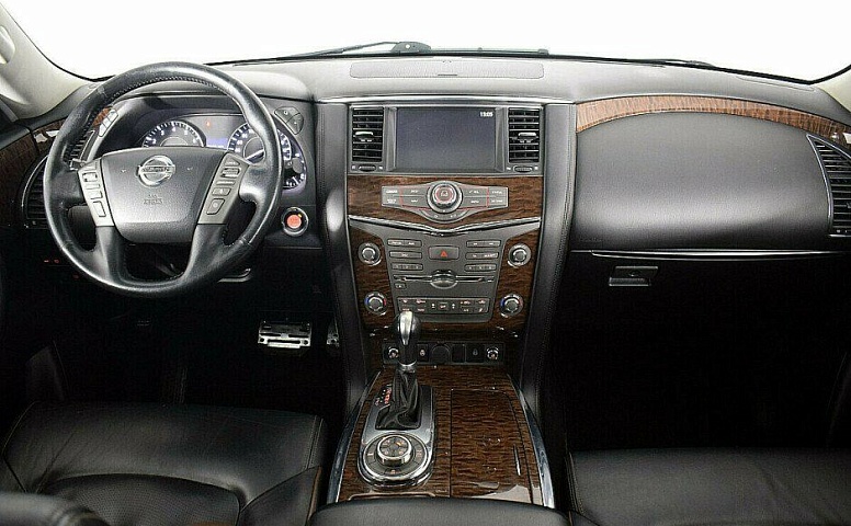 Nissan Patrol 5.6 Автомат