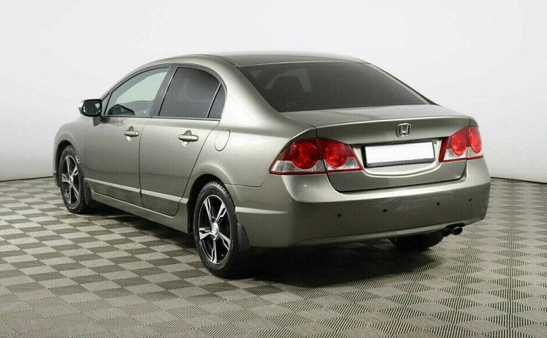 Honda Civic 1.8 Автомат