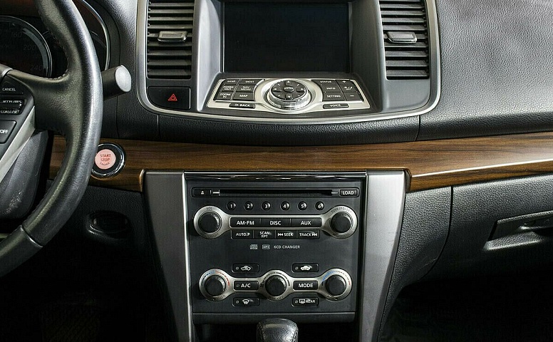 Nissan teana