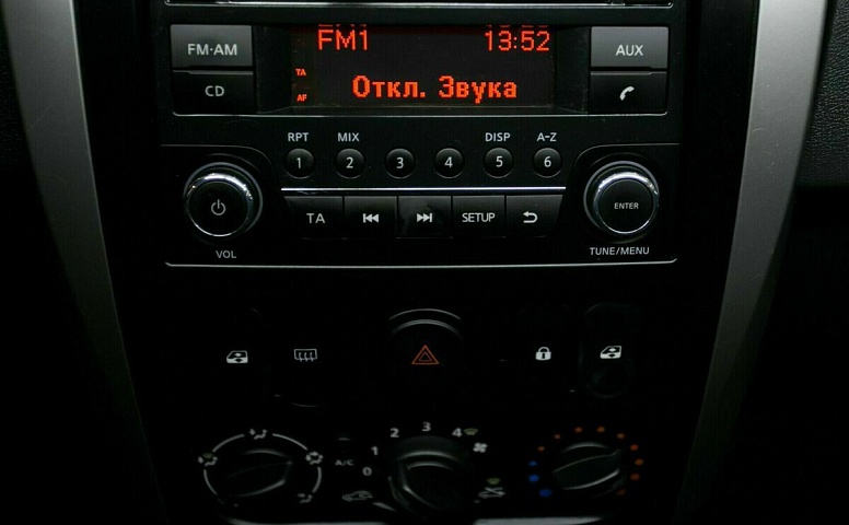 Nissan almera