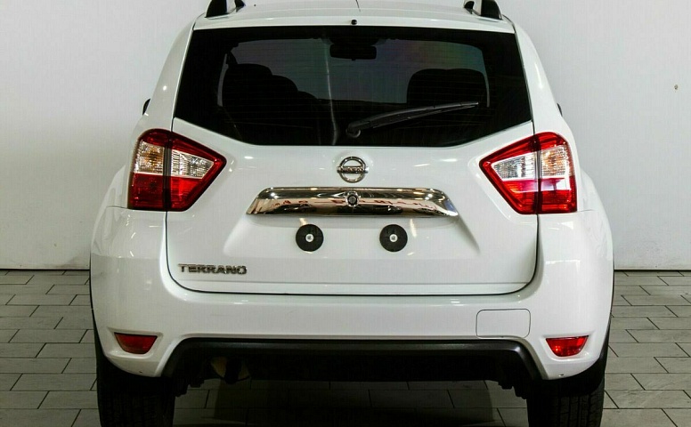 Nissan terrano