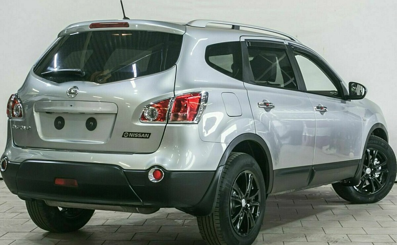 Nissan qashqai+2