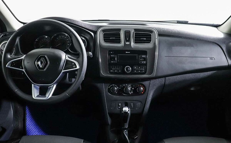 Renault sandero stepway cvt 2021 с пробегом 10 000 км